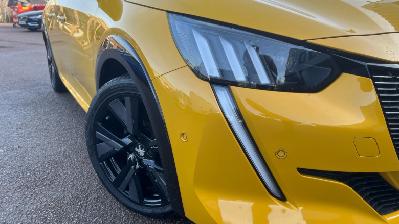 Peugeot 208 1.2 PureTech 100 GT 5dr Petrol Hatchback